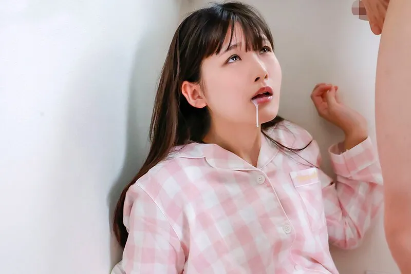 Anh trai ghen khi cô bạn gái có cô bạn gái nên luôn bắt em ấy làm tình